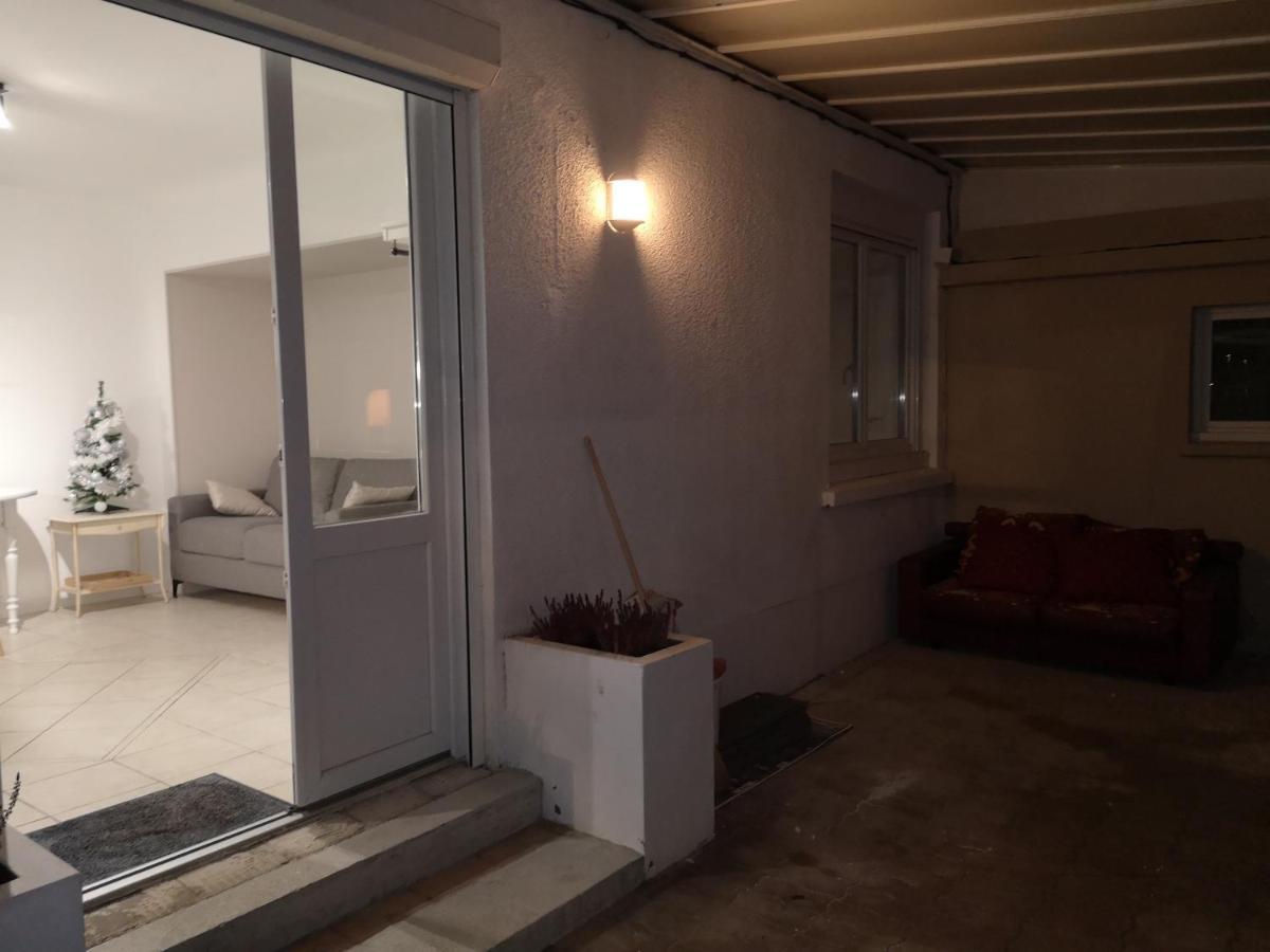 Appartement 2 Pieces Avec Terrasse Proche Mer Et Commerces Ouistreham Exterior photo